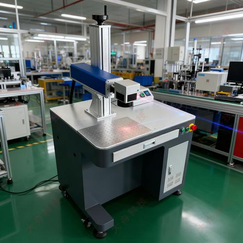 湖北激光打標機金屬塑料激光刻字機工廠現(xiàn)貨臺式光纖激光刻字機